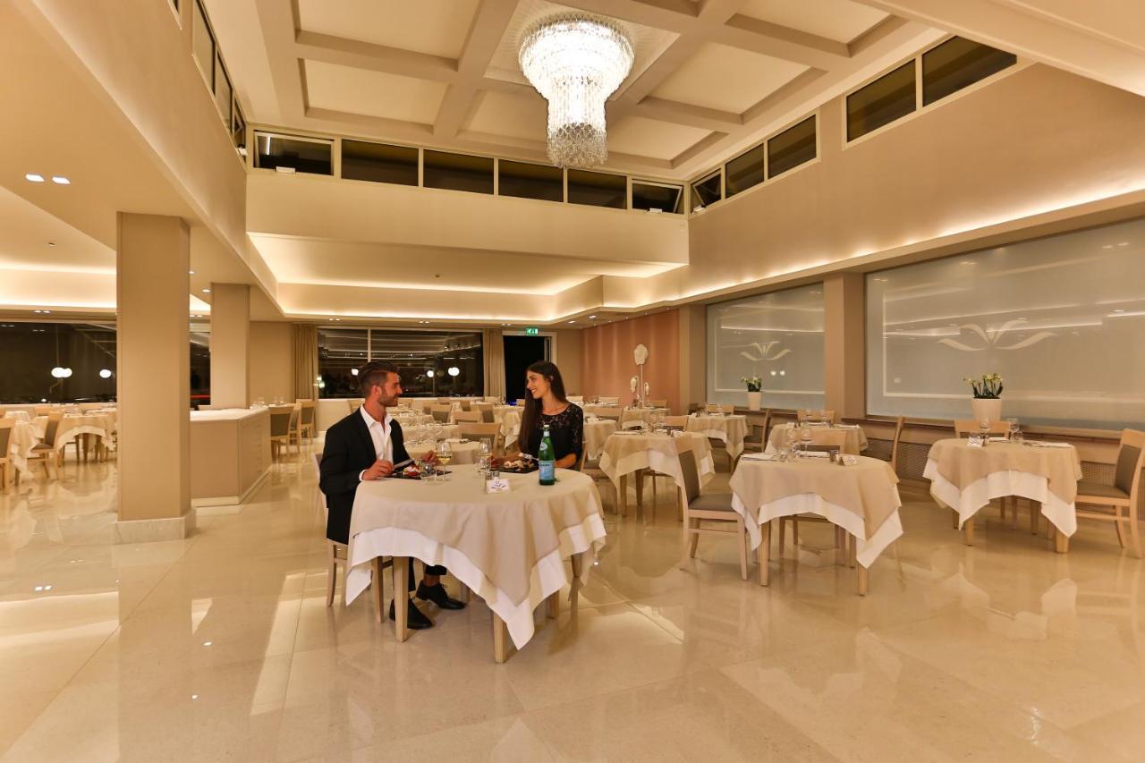Hotel Savoia Thermae & Spa (Adults Only) Абано-Терме Екстер'єр фото